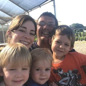 Meet your Posher, Marshall